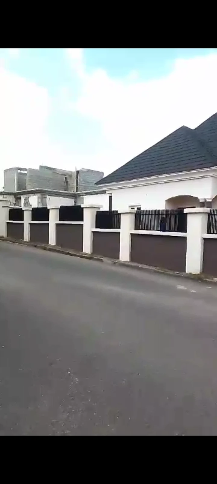 Bungalow for Sale in Apo, FCT cover picture