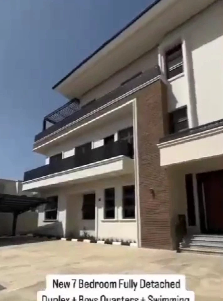 Mansion for Sale in Maitama, FCT cover picture