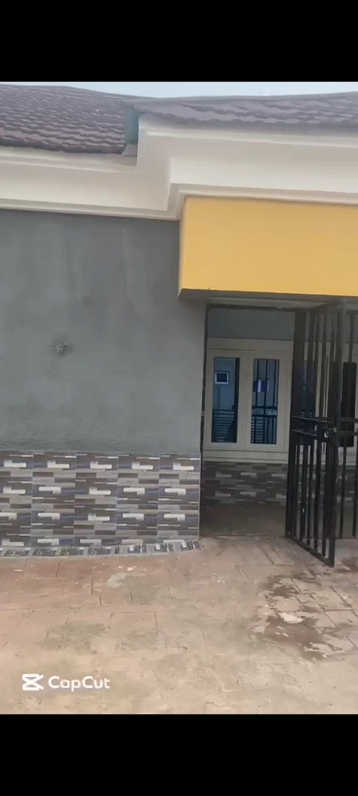 Bungalow for Sale in Airport road, FCT cover picture