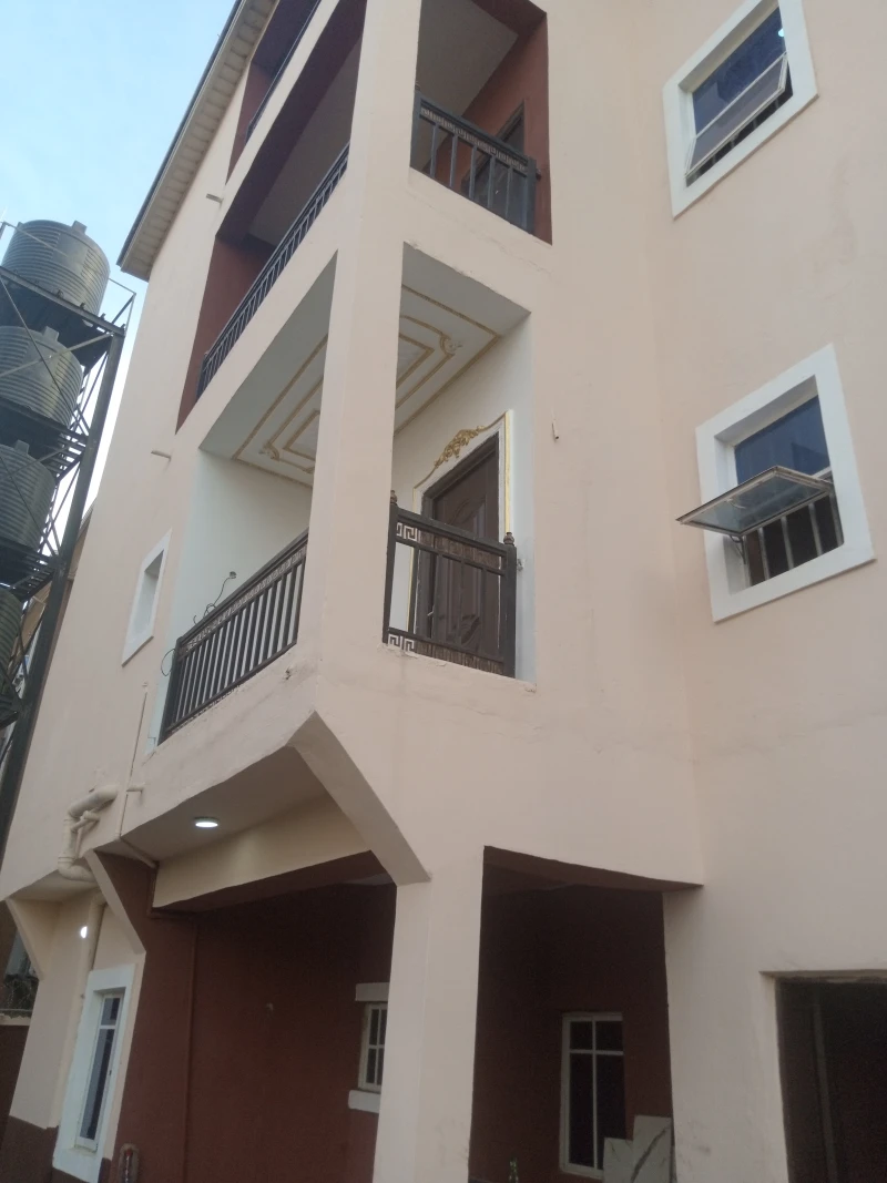 2 Bedroom for Rent in Achara Layout by Amechi Road, Enugu - Image 1
