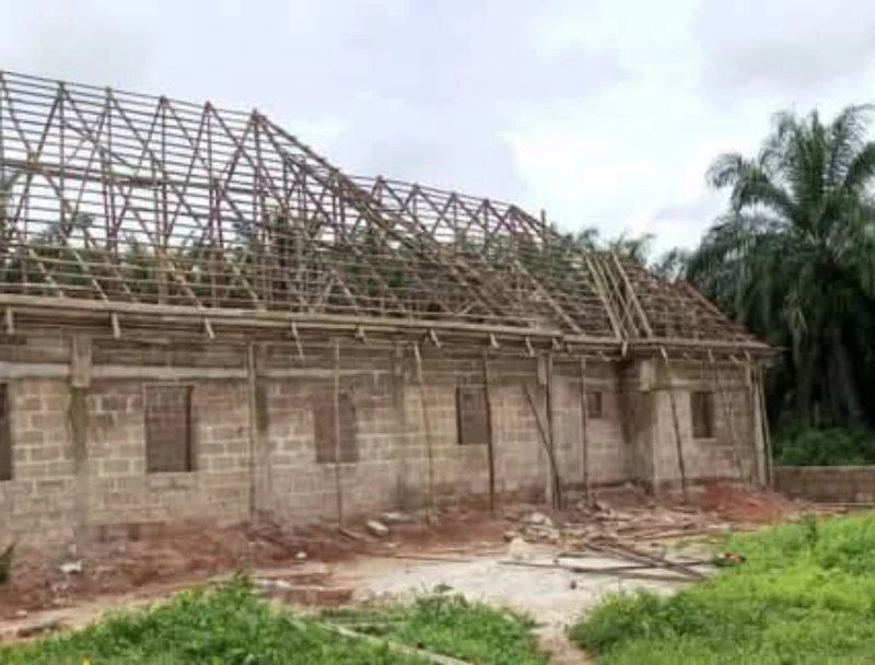 Bungalow for Sale in Airport road, Edo