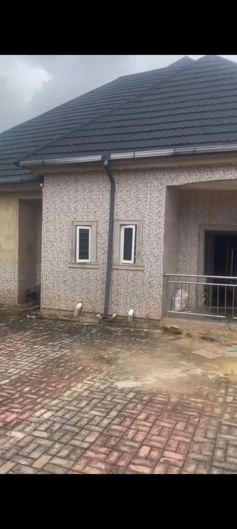 4 Bedroom Flat for Sale in Agu- Albert Isuaniocha, Anambra - Image 3