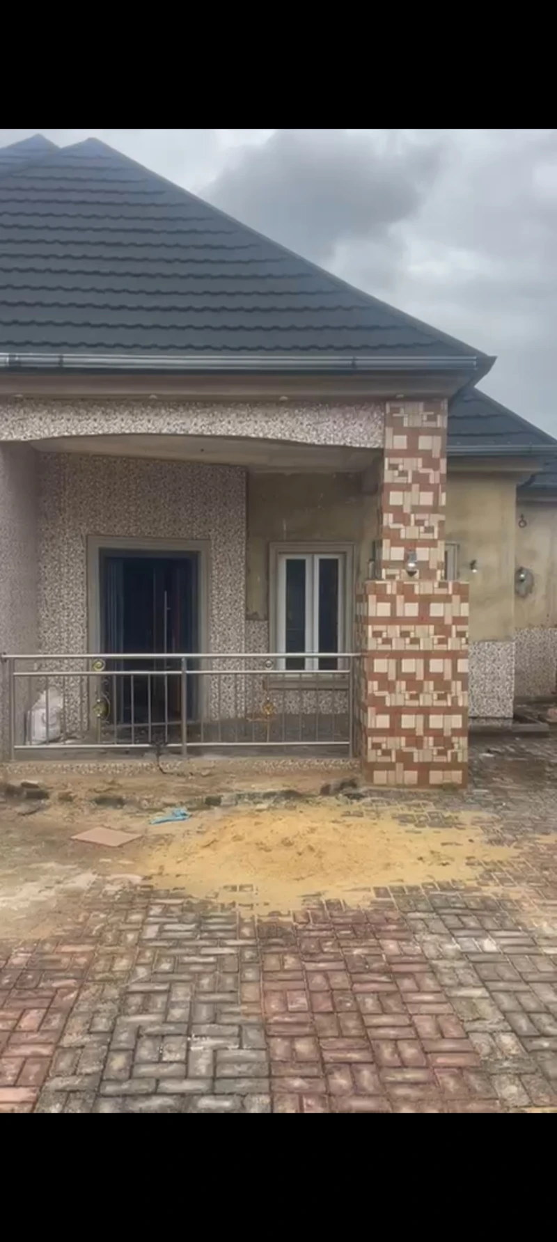 4 Bedroom Flat for Sale in Agu- Albert Isuaniocha, Anambra - Image 2