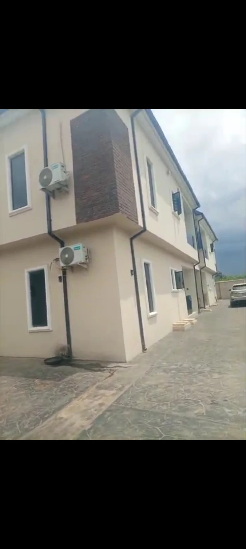 3 Bedroom Flat for Sale in Malaysian Estate, Delta - Image 1