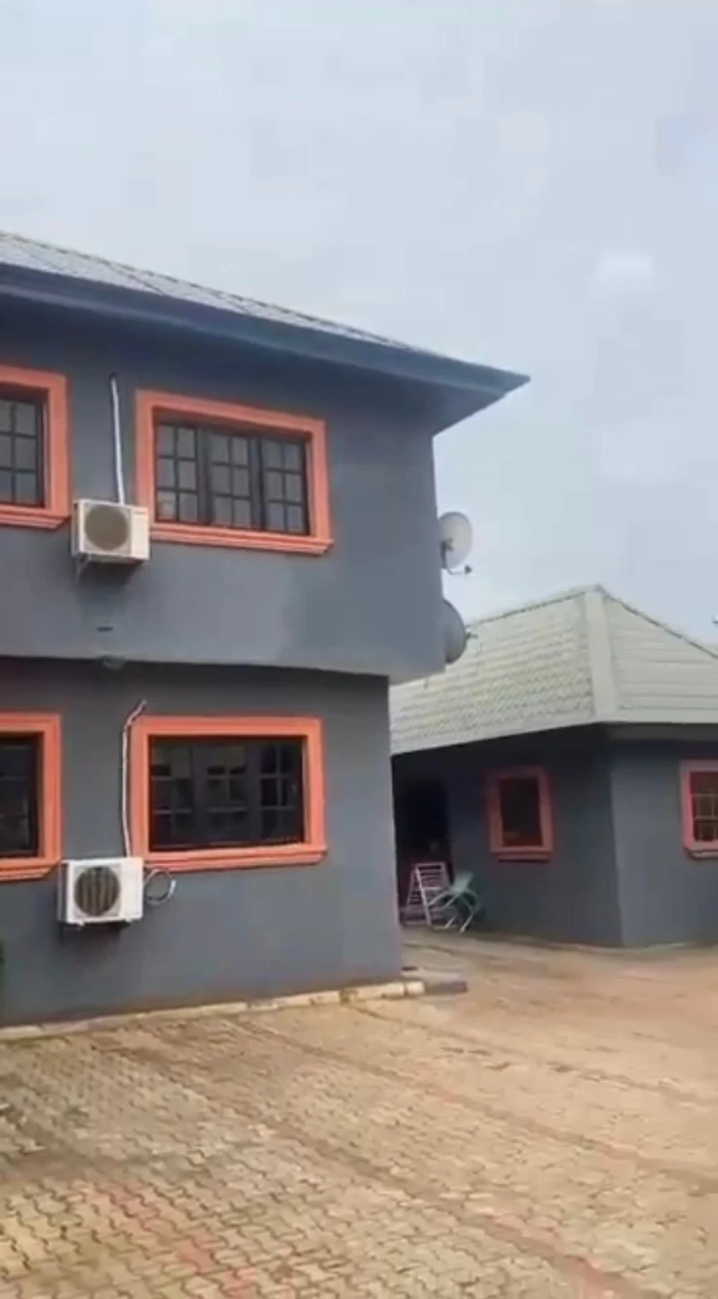 Duplex for Sale in Close to Macdons Junction, Delta - Image 1