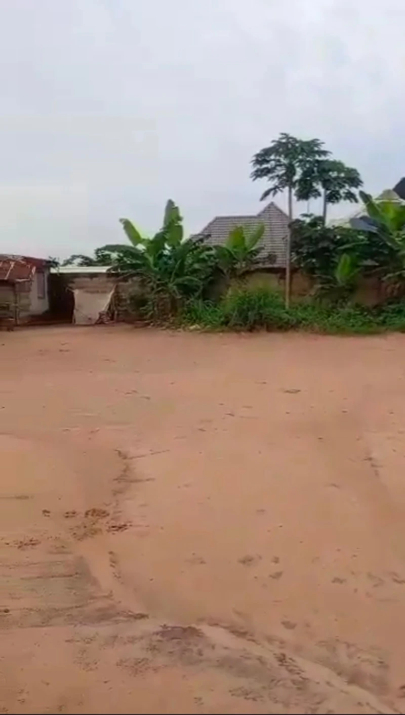 Land for Sale in Talita school , Okpanam, Delta - Image 1