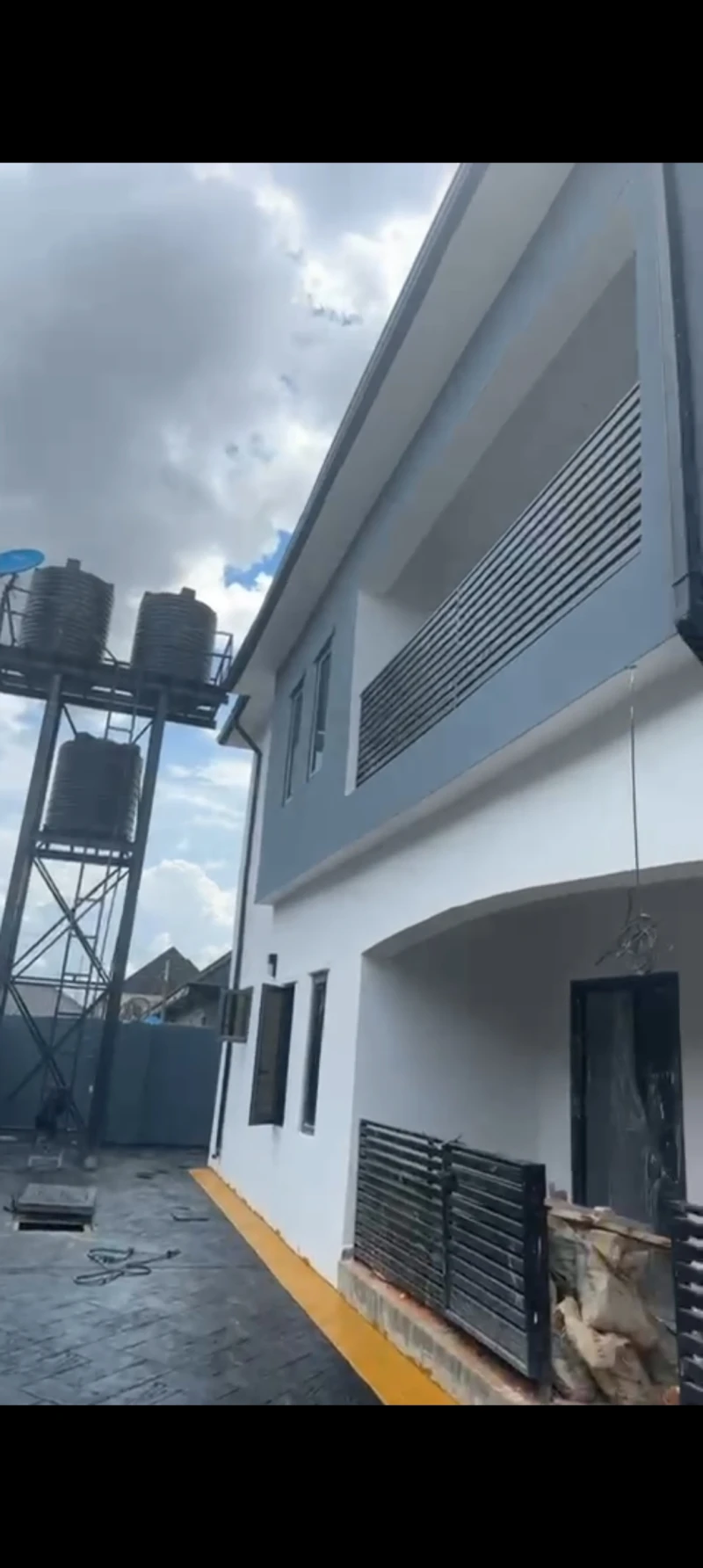 3 Bedroom Flat for Sale in Across koka, Delta