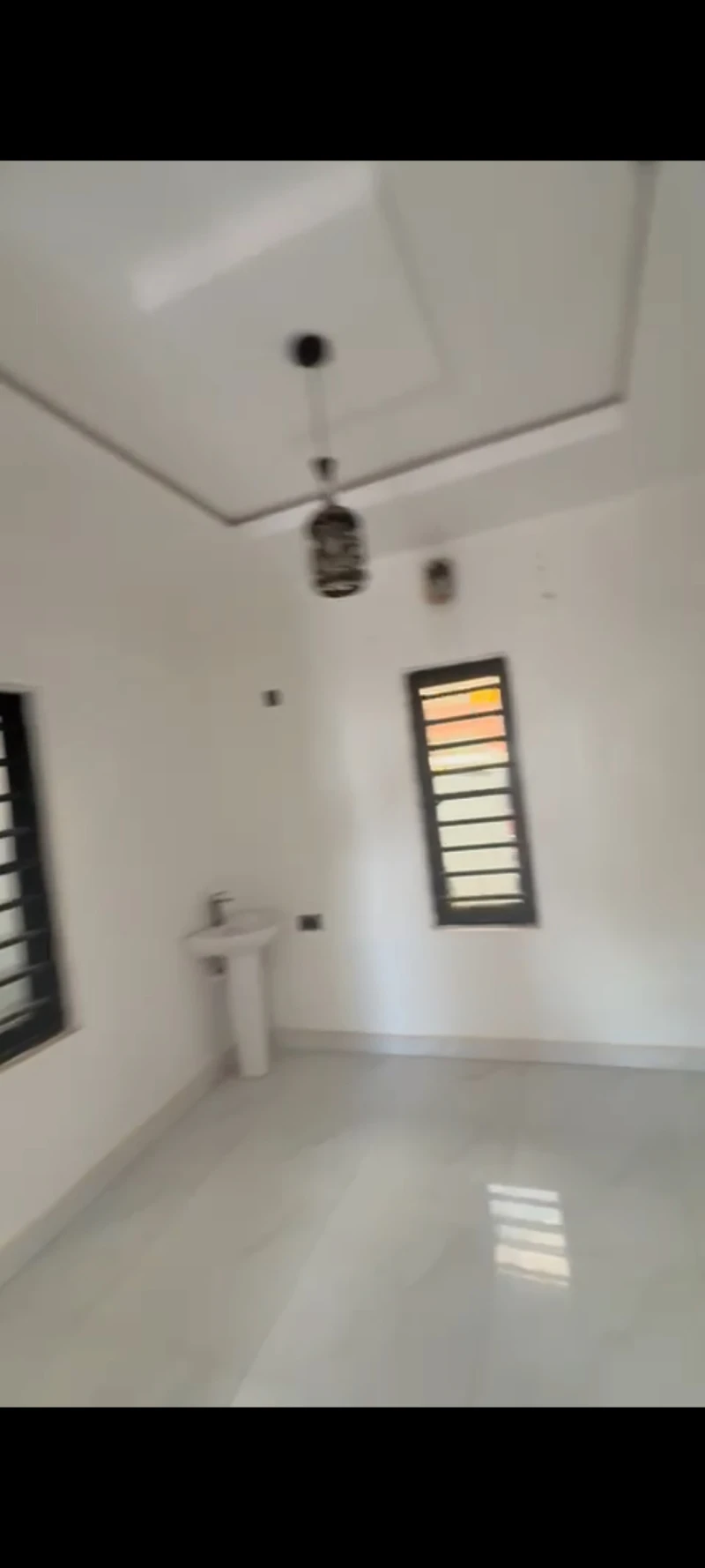 3 Bedroom Flat for Rent in G and V Okpanam road, Delta cover picture