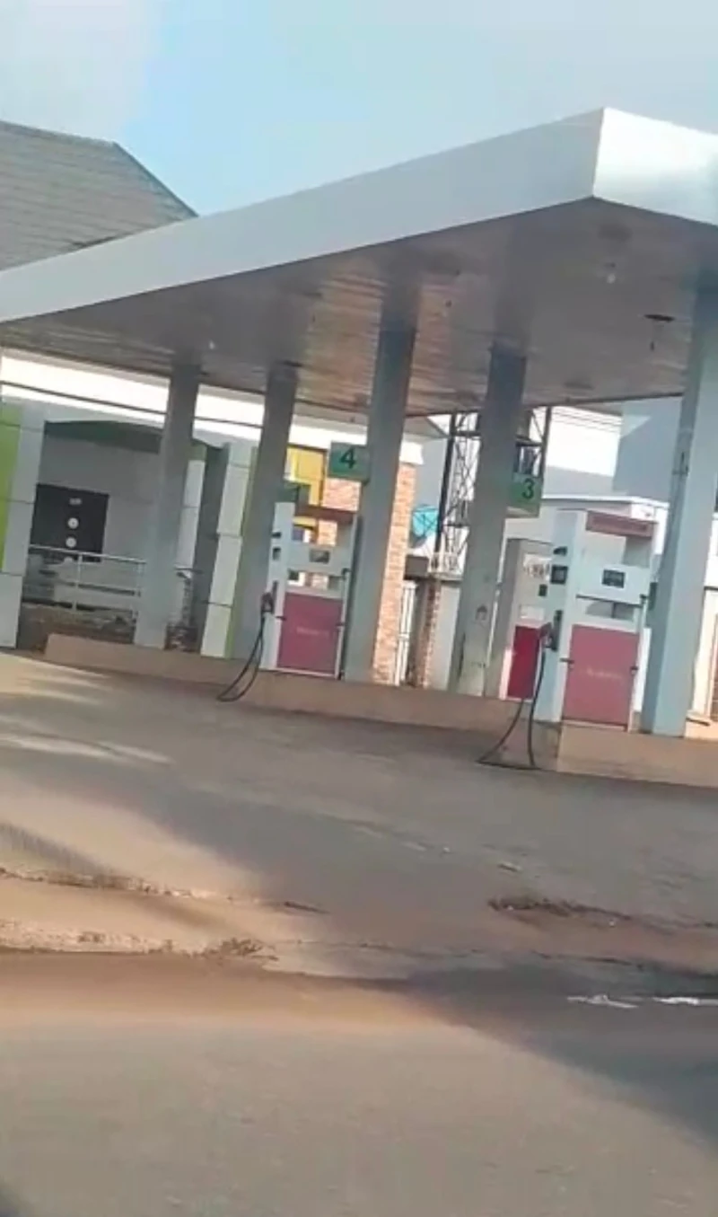 Filling Station for Sale in Old Anwai Road, Delta cover picture