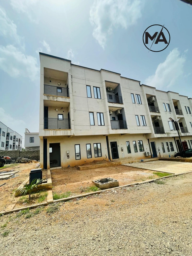 4 Bedroom Flat for Sale in Kaura, Abuja, FCT