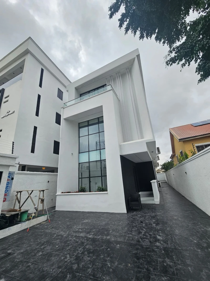 Duplex for Sale in Lekki phase 1, Lagos - Image 2