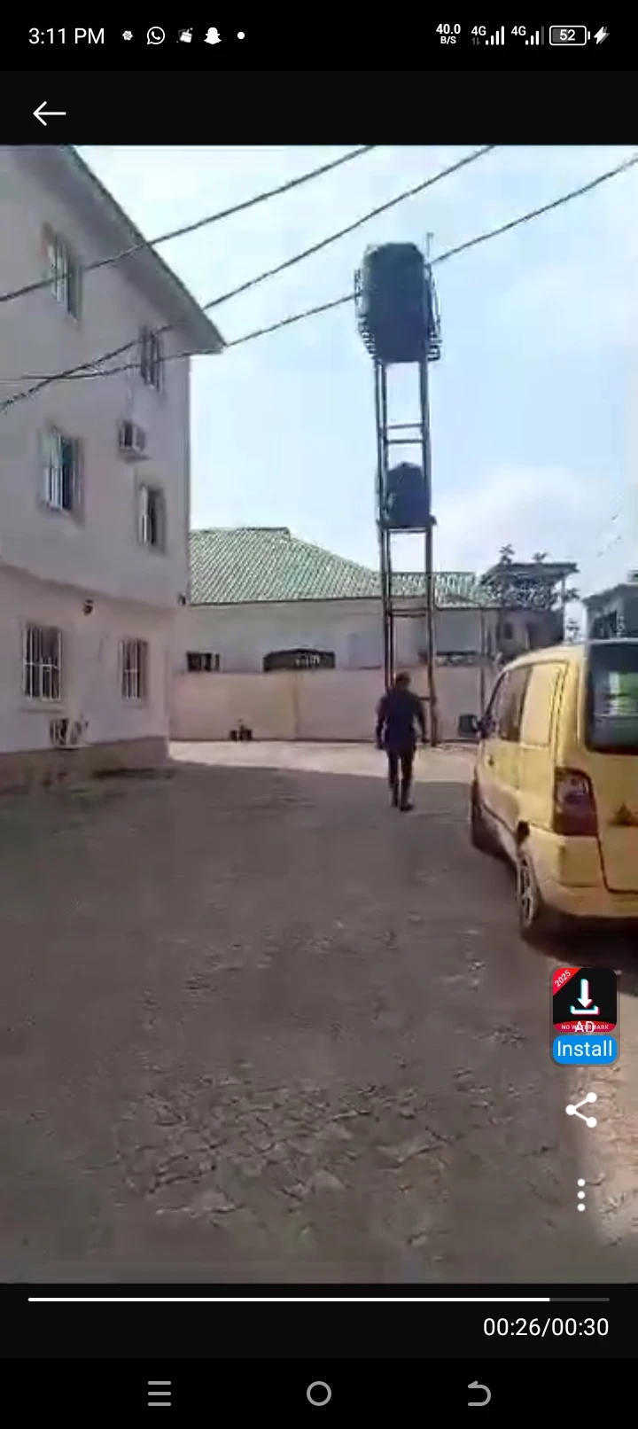 3 Bedroom Flat for Sale in Ekewa 6 flats of 3 bedrooms on 130ft by 100ft, Delta - Image 1