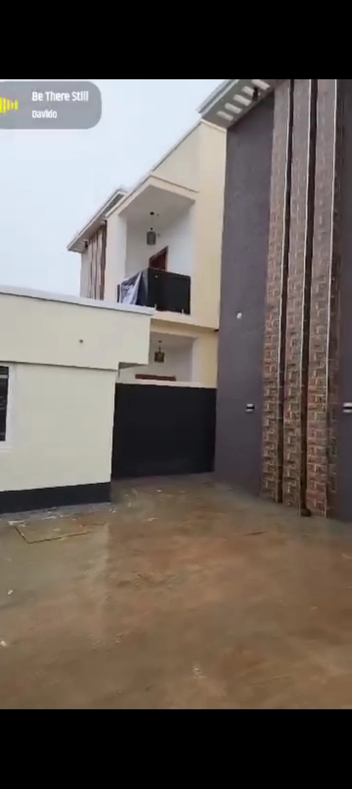 Duplex for Sale in Soyemi street oloudu, Lagos - Image 1