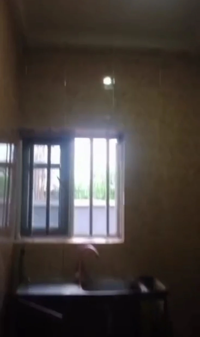1 Bedroom Flat for Rent in Across koka, Delta - Image 1
