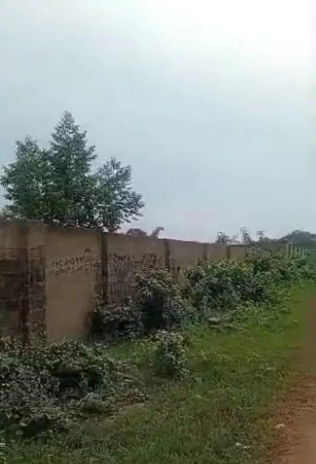 Land for Sale in Close to federal college gate, Delta - Image 1