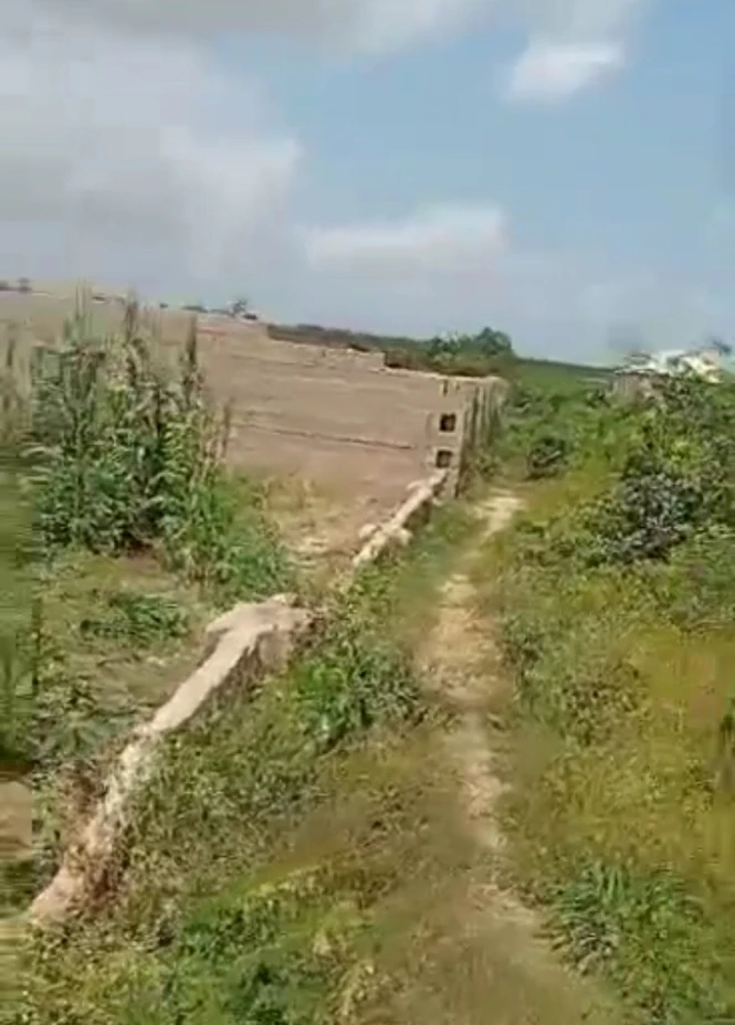 Land for Sale in Achalla ibusa, Delta - Image 1