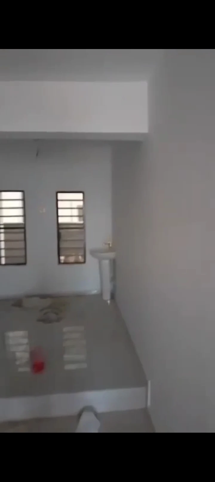 Duplex for Rent in Ulo across, Delta - Image 1