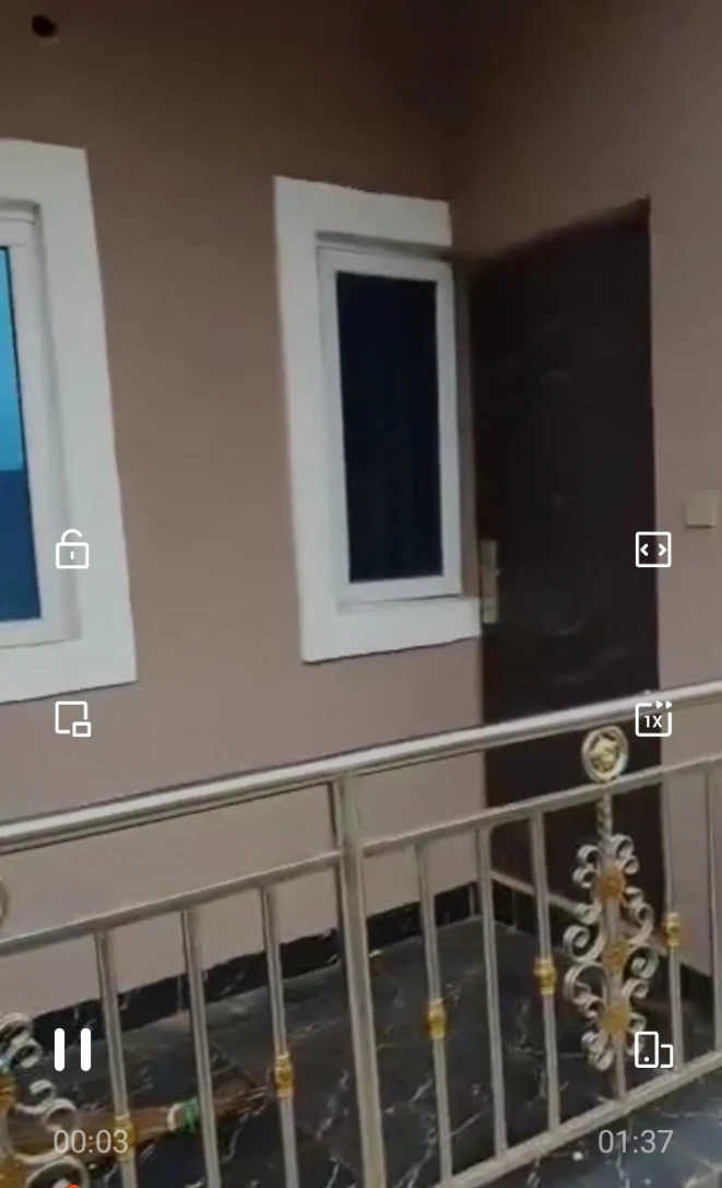 3 Bedroom Flat for Rent in Redeem road before commission okpanam, Delta - Image 1