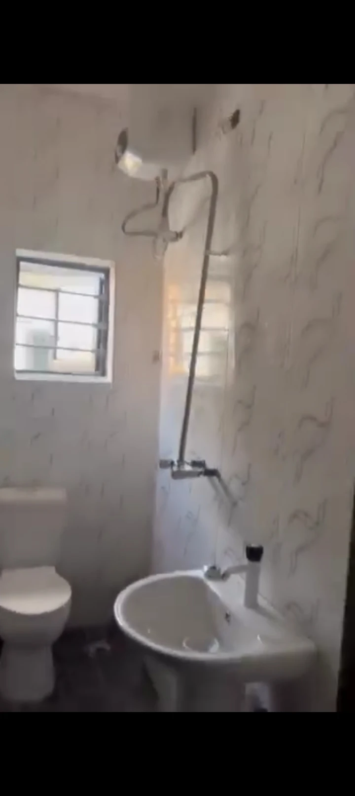 1 Bedroom Flat for Rent in Across summit road, Delta - Image 1