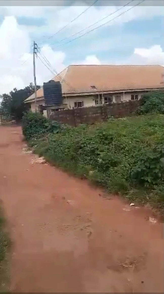 Land for Sale in Okpanam round about axis amachai, Delta cover picture