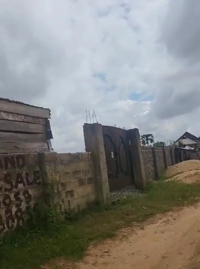 Land for Sale in Off ulo, Delta cover picture