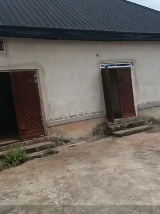 Ware House for Rent in Across koka Rehoboth city gate tarred roas, Delta