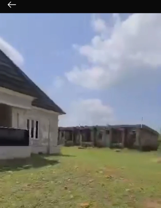 Bungalow for Sale in GRA, Edo cover picture