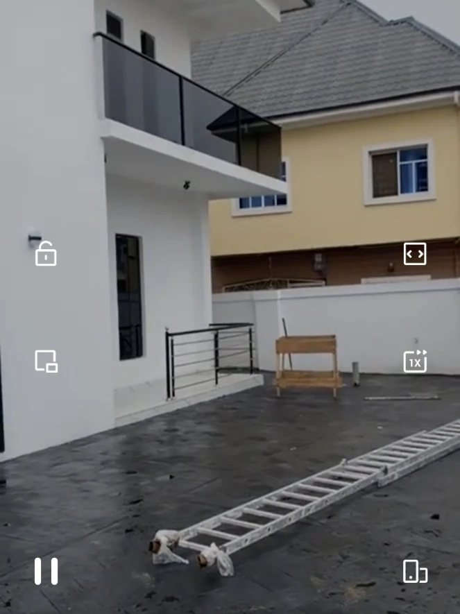 Duplex for Sale in Okpanam by marble hill, Delta cover picture