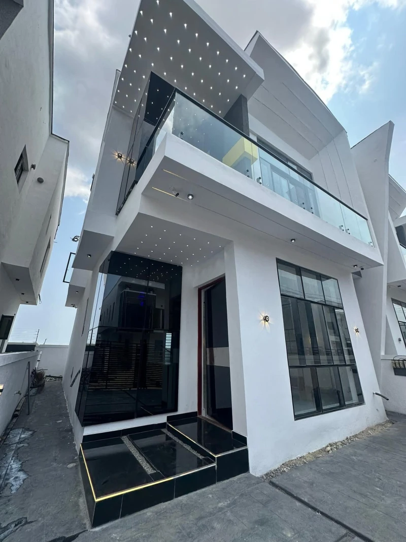 Duplex for Sale in Lekki, Lagos cover picture