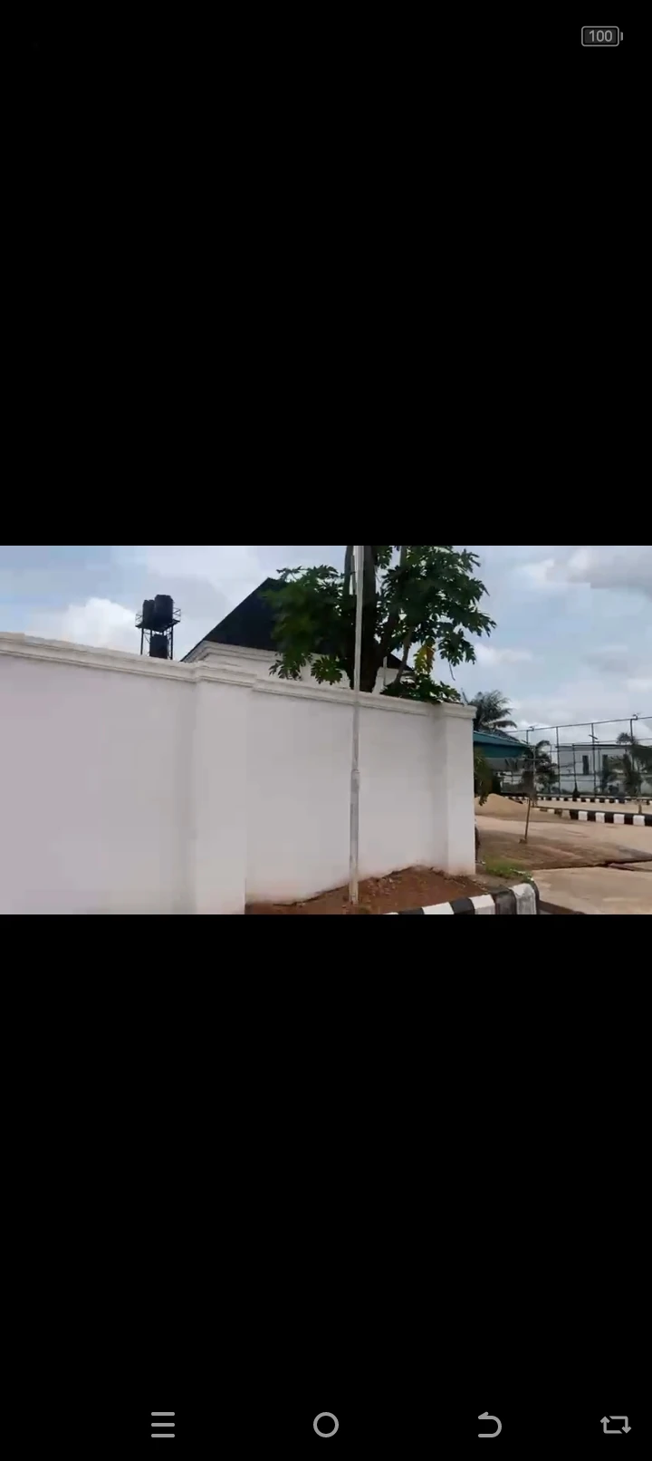 Estate for Sale in Isselle Azagba....Bethlem Court Estate also with a plot of land selling 125000000 50 by 100, Delta