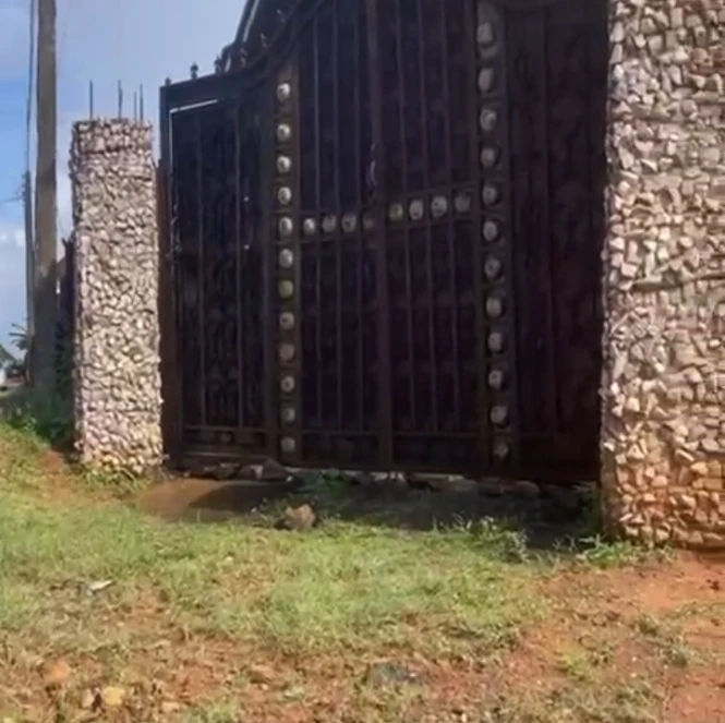 3 Bedroom Flat for Sale in Opposite former deputy governor lodge, Delta cover picture