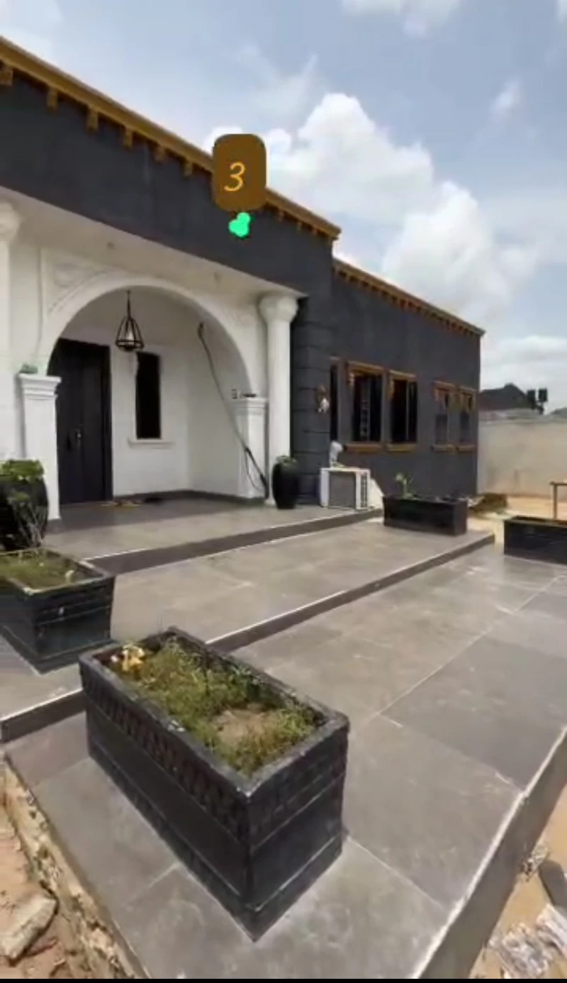 Bungalow for Sale in Rukpokwuu, Rivers - Image 1