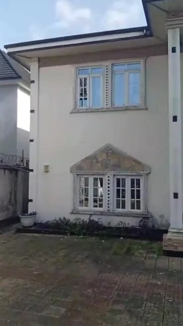 Duplex for Sale in Major SARS Road, Rivers - Image 1