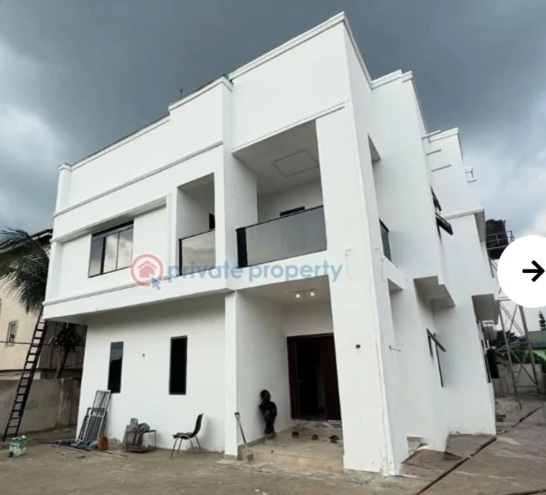 4 Bedroom Flat for Sale in Apara Link road off NTA, Rivers - Image 1