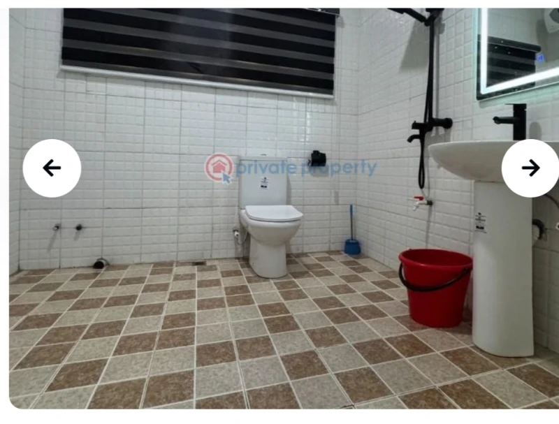 3 Bedroom Flat for Sale in Eneka port Harcourt, Rivers - Image 1