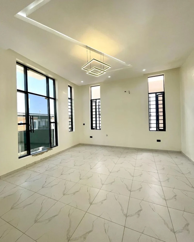 Duplex for Sale in SANGOTEDO LEKKI-AJAH, Lagos - Image 4