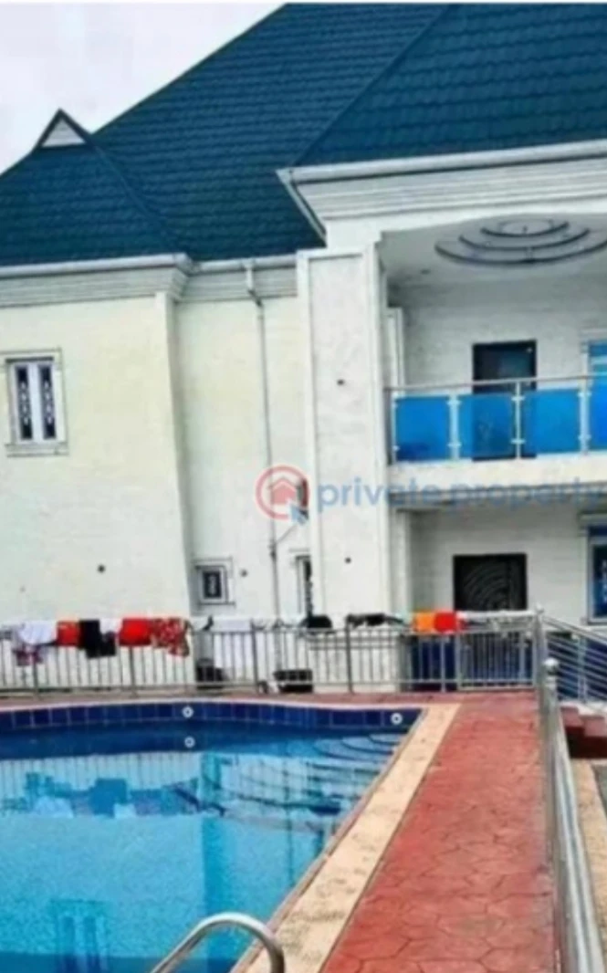 Bungalow for Sale in GRA phase 2, Rivers - Image 1