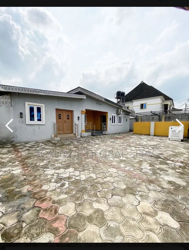Store for Sale in Off rumuokwurusi tank flyover rumunduru, Rivers cover picture