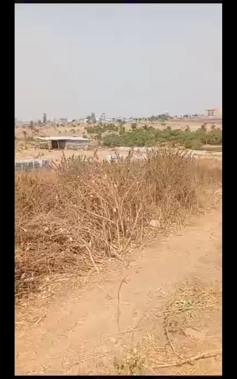 Land for Sale in Apo wasa, FCT - Image 3