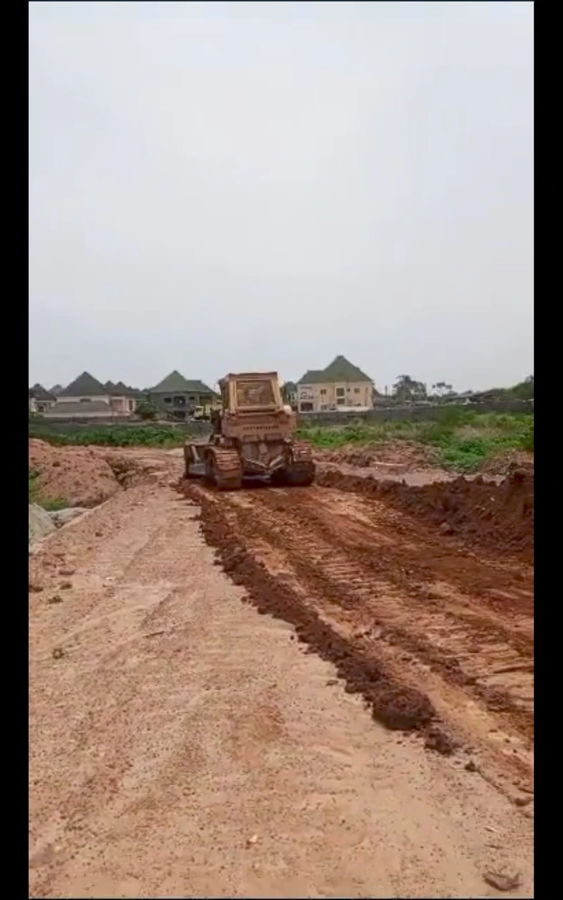 Land for Sale in Life camp/gwarinpa, FCT - Image 4