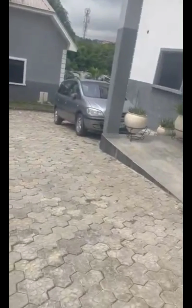 Duplex for Sale in Agedez street, Abuja, FCT - Image 4