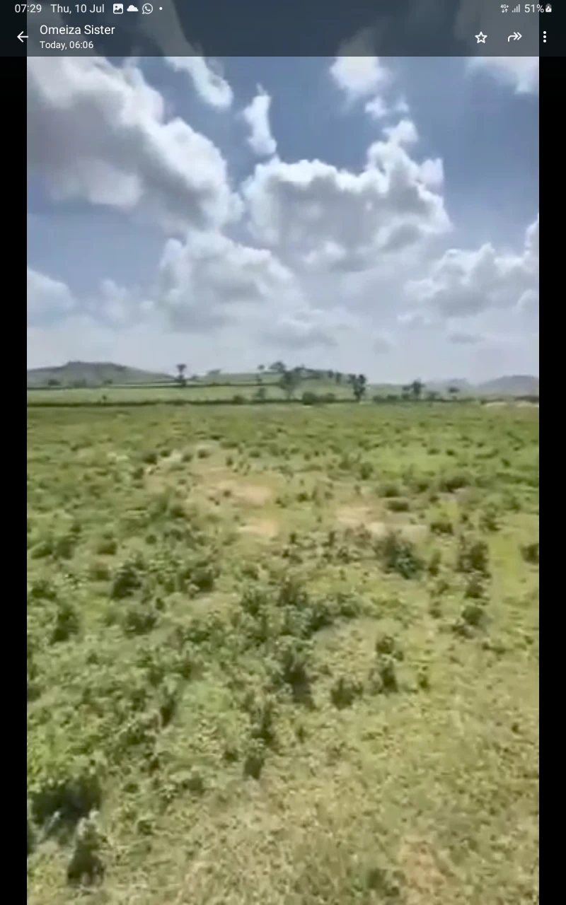 Land for Sale in Airport Road, beside Aco Pedestrian bridge, Abuja, FCT - Image 1