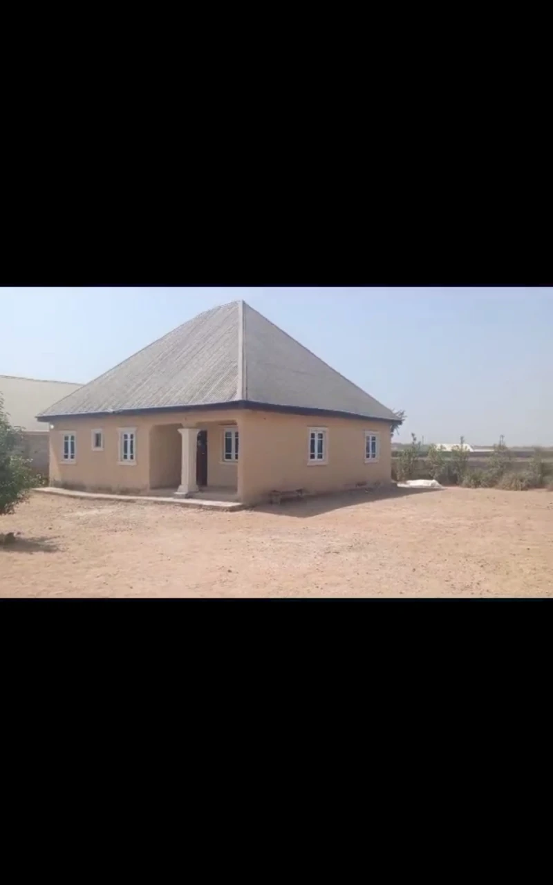 3 Bedroom Flat for Sale in Shedadi, kuje, FCT - Image 4