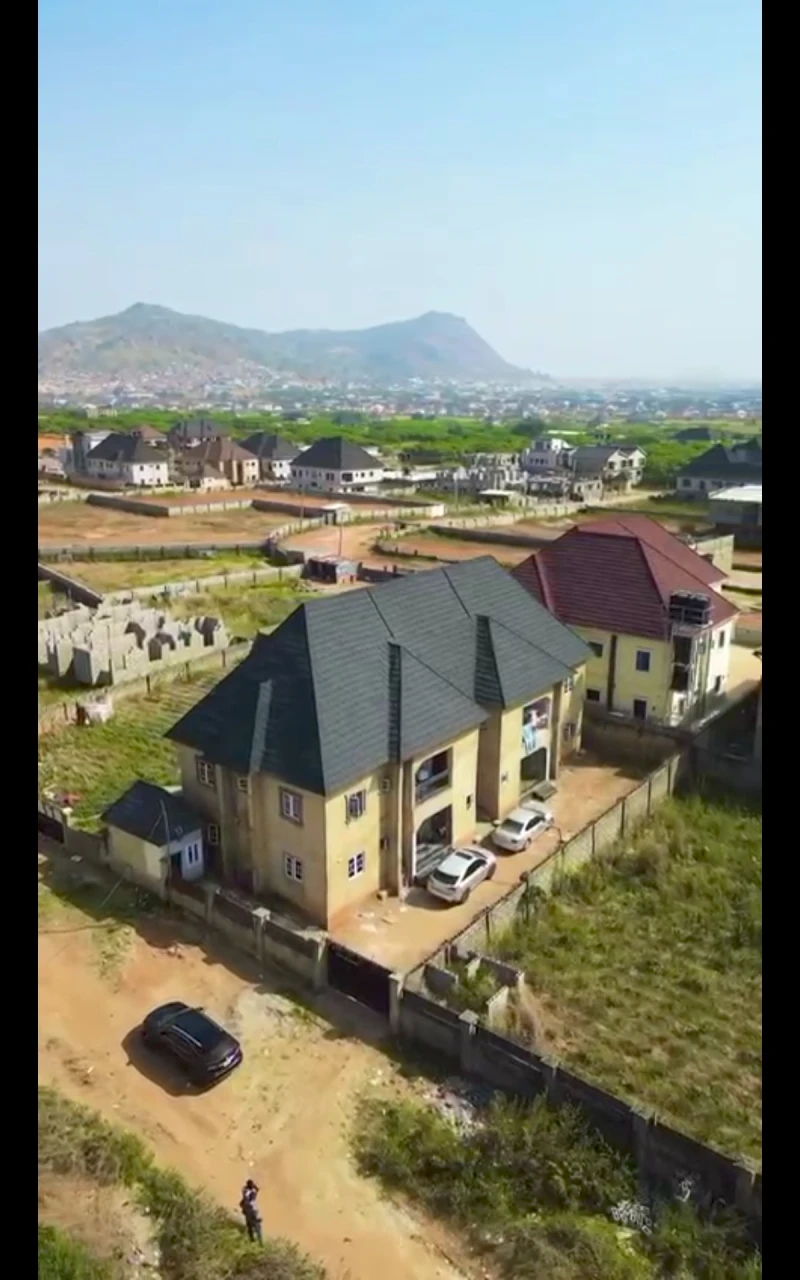 2 Bedroom Flat for Sale in F01 Kubwa, FCT - Image 6