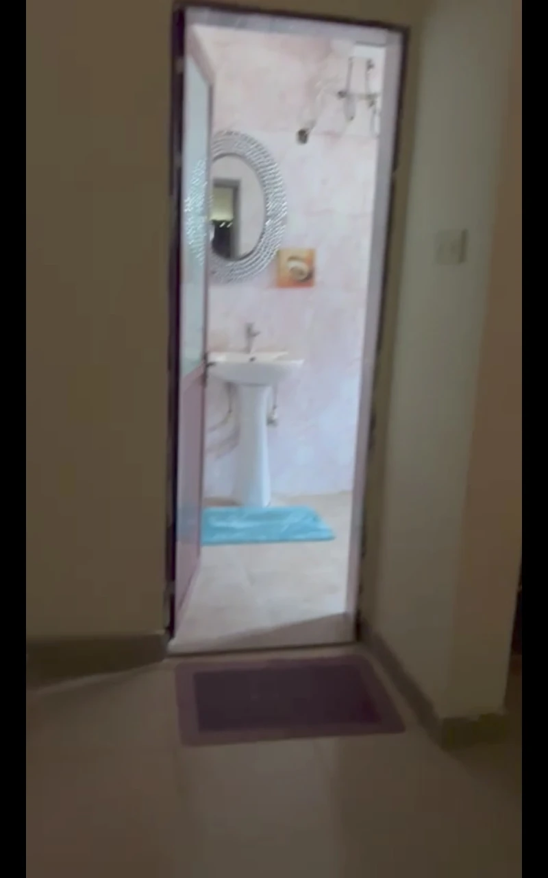 Bungalow for Sale in Federal Housing Estate, Lugbe, FCT - Image 5