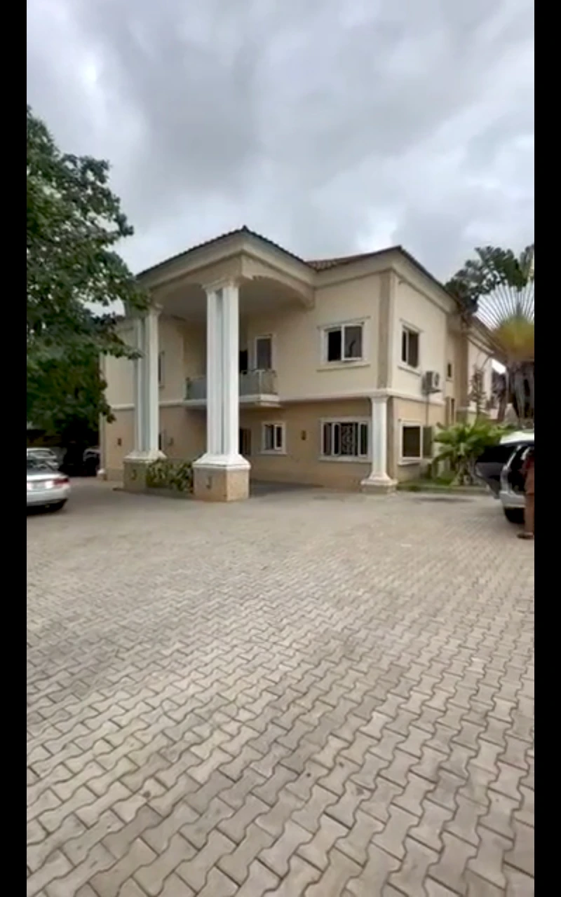 Duplex for Sale in 1st Avenue, Gwarinpa, FCT cover picture
