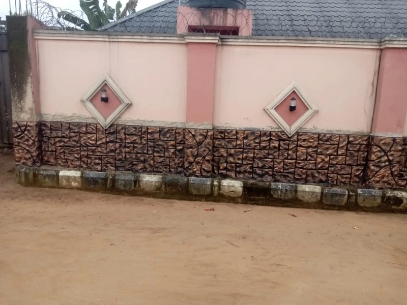 Bungalow for Sale in Joshua ndon avenue , Mbierebe off stadium road, Akwa Ibom - Image 4
