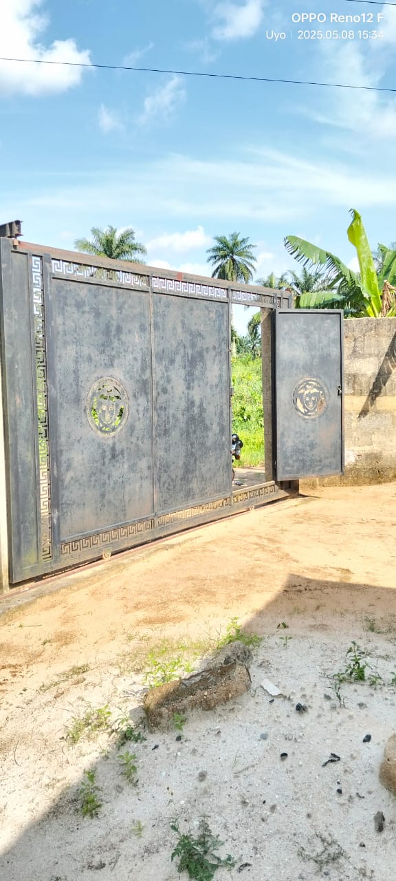Bungalow for Sale in Mbierebe off stadium road, Akwa Ibom - Image 2