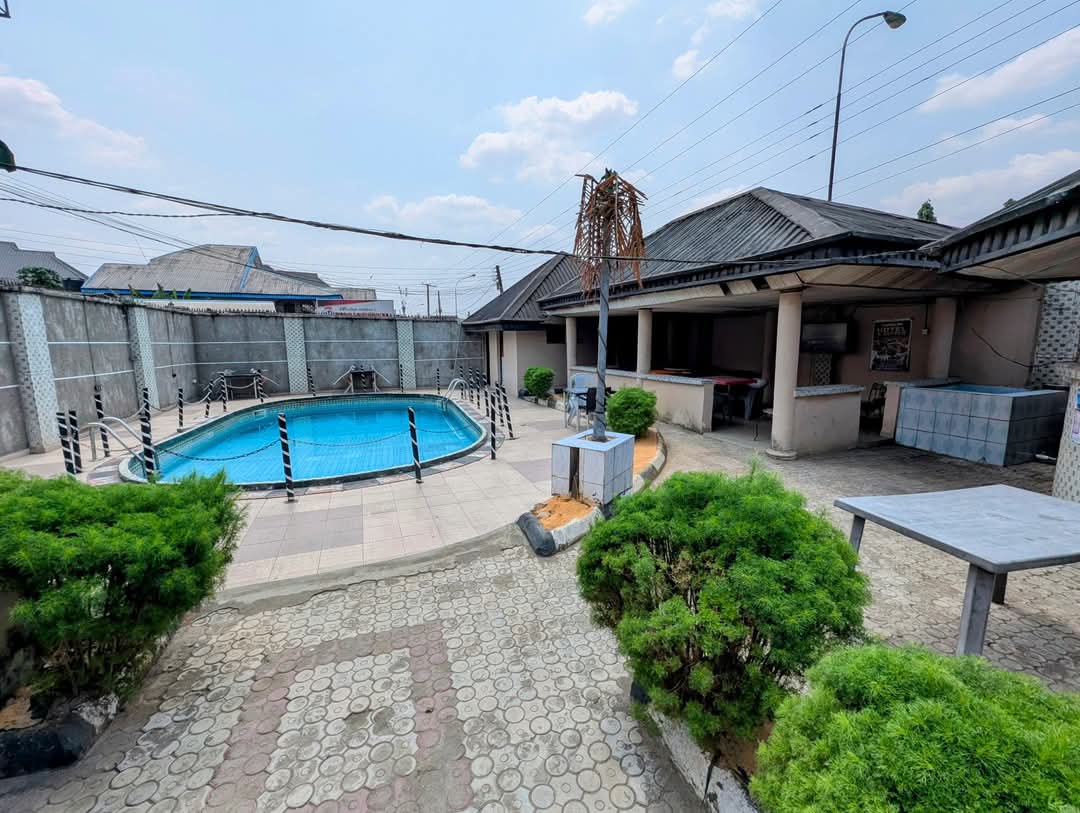 Hotel for Sale in 4lane off Edet Akpan avenue, Akwa Ibom - Image 3