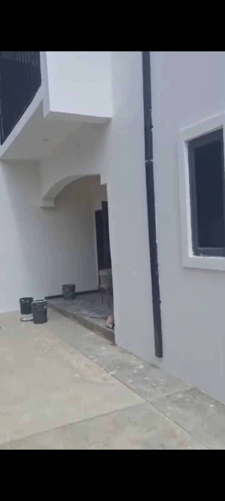 2 Bedroom Flat for Sale in Oron Road, Akwa Ibom - Image 1